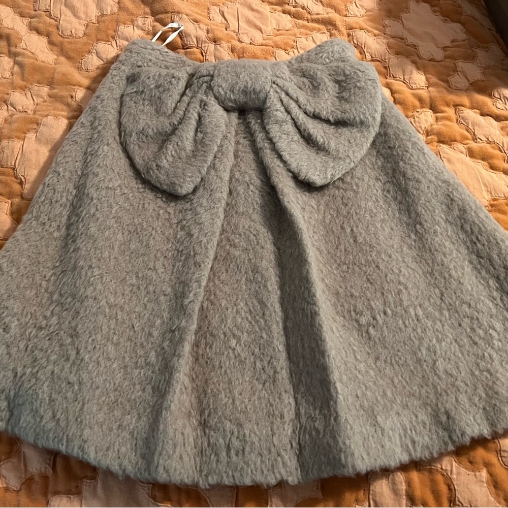 Bow tie Wool/Aplaca knee length skirt